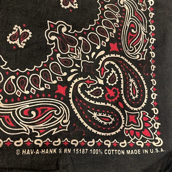 Jack Daniel’s Distressed Large Bandana Style Cotton scarf - Picture 2 of 5